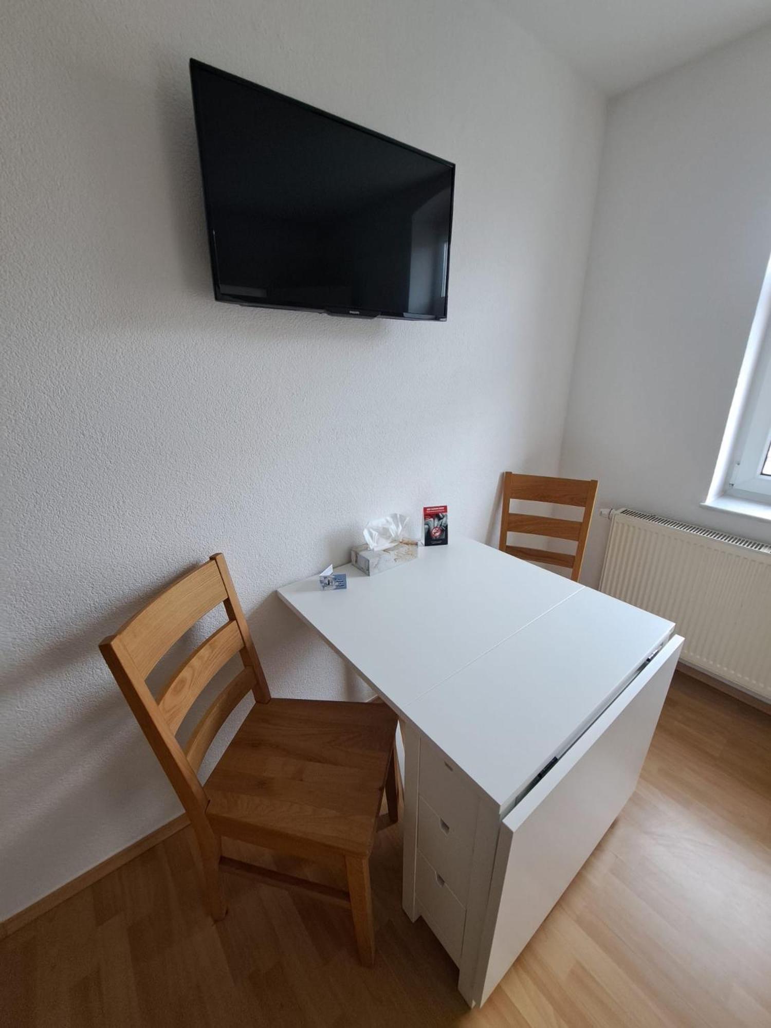 W.I.P. Welt Im Park Apartment Dresden Bagian luar foto